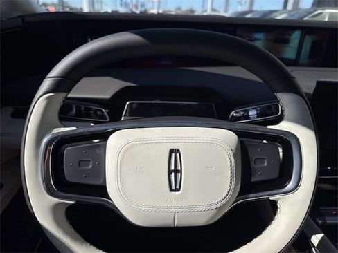 New 2026 Lincoln Nautilus Black Label image 27