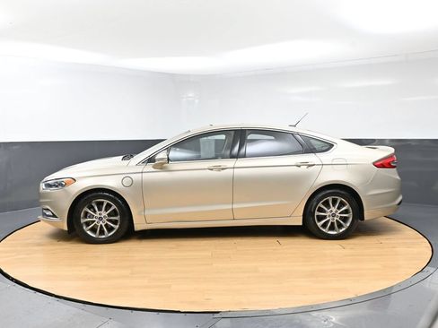 Used 2018 Ford Fusion Energi Titanium FWD image 43