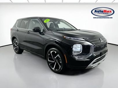 Used 2023 Mitsubishi Outlander SE