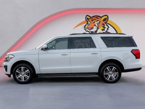 Used 2024 Ford Expedition Max XLT image 8