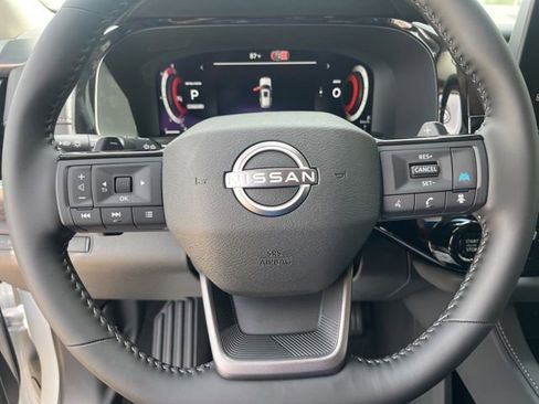 New 2026 Nissan Pathfinder SL FWD image 13