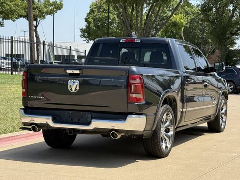 Used 2019 RAM 1500 Limited RWD image 4