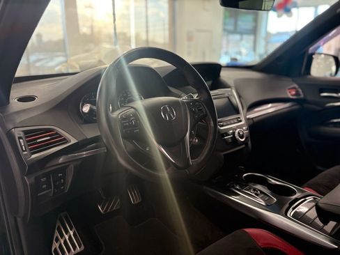 Used 2020 Acura MDX A-Spec AWD/4WD image 16