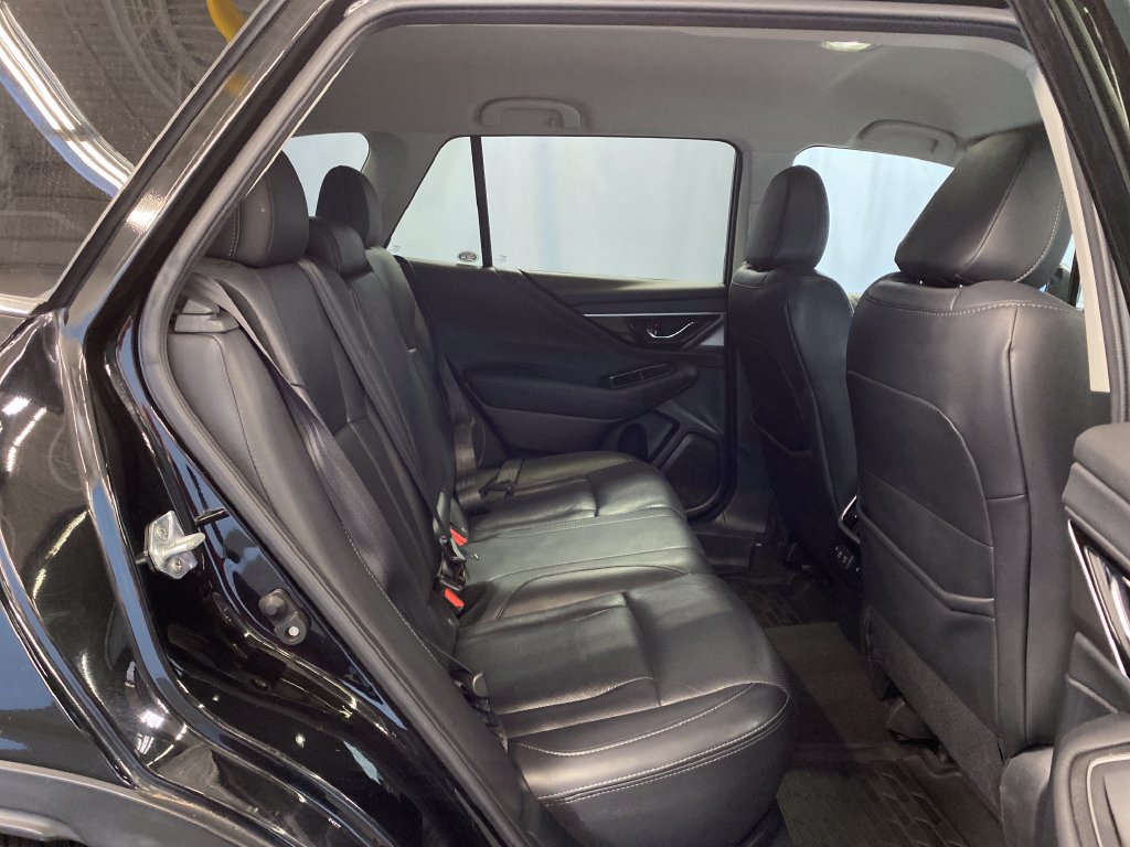Used 2021 Subaru Outback Limited AWD/4WD image 36