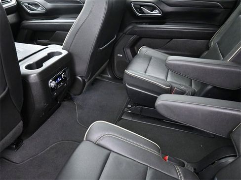 Used 2023 GMC Yukon XL SLT w/ Max Trailering Package image 20