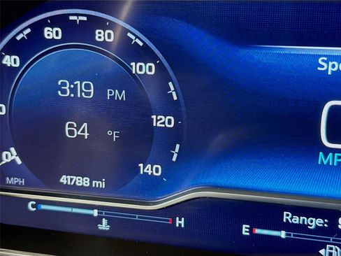 Used 2022 Chevrolet Silverado 1500 High Country w/ High Country Premium Package image 2