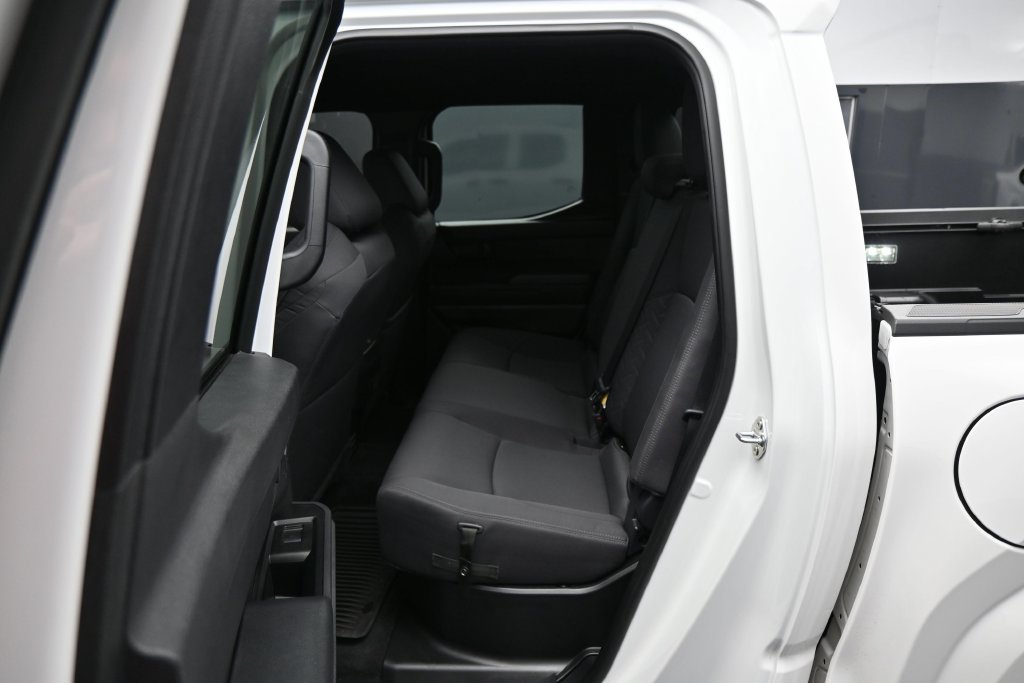 Used 2025 Toyota Tacoma SR AWD/4WD image 24