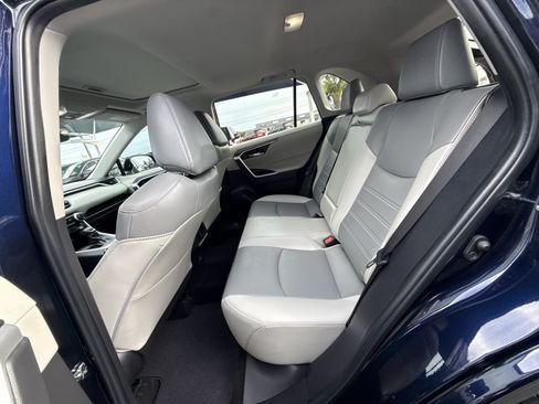 Used 2023 Toyota RAV4 XLE Premium FWD image 14