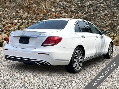 Used 2018 Mercedes-Benz E 400 4MATIC Sedan w/ Premium 1 Package image 2