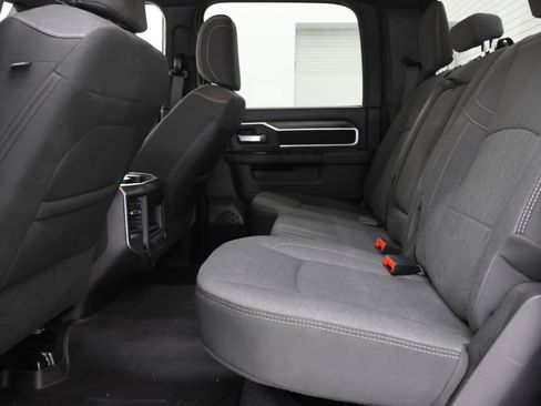 Used 2024 RAM 3500 Big Horn w/ Night Edition AWD/4WD image 34