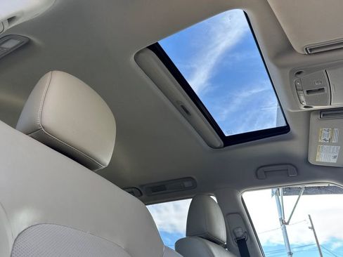 Used 2023 INFINITI QX80 Premium Select w/ Cargo Package image 15