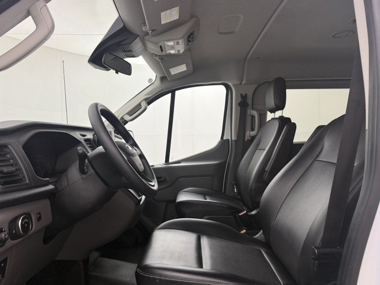 Used 2023 Ford Transit 350 XL RWD image 17