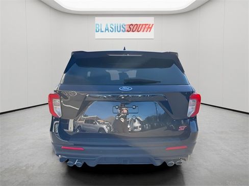 Used 2022 Ford Explorer ST w/ Equipment Group 401A image 4