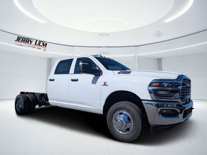 New 2026 RAM 3500 Tradesman w/ Chrome Appearance Group A