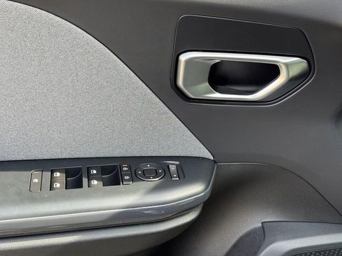 New 2025 Kia K4 GT-Line Turbo FWD image 18