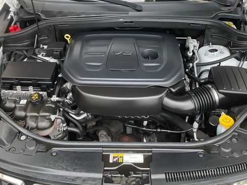 Used 2019 Jeep Grand Cherokee Limited AWD/4WD image 28