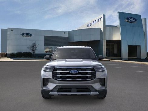 New 2026 Ford Explorer Active RWD image 7