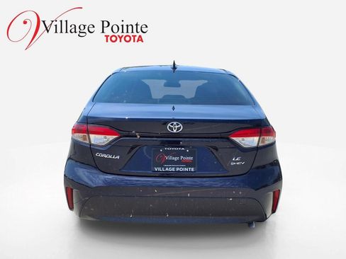 Used 2026 Toyota Corolla LE FWD image 4