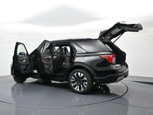 New 2026 Ford Explorer Platinum image 35