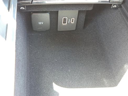 New 2025 Lincoln Corsair Grand Touring image 17