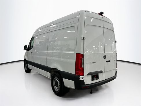 New 2025 Mercedes-Benz Sprinter 2500 image 6