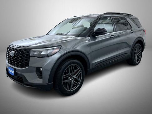 Used 2025 Ford Explorer ST-Line w/ ST-Line Street Pack AWD/4WD image 1