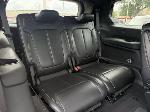 Used 2024 Jeep Grand Cherokee L Limited w/ Luxury Tech Group II AWD/4WD image 33