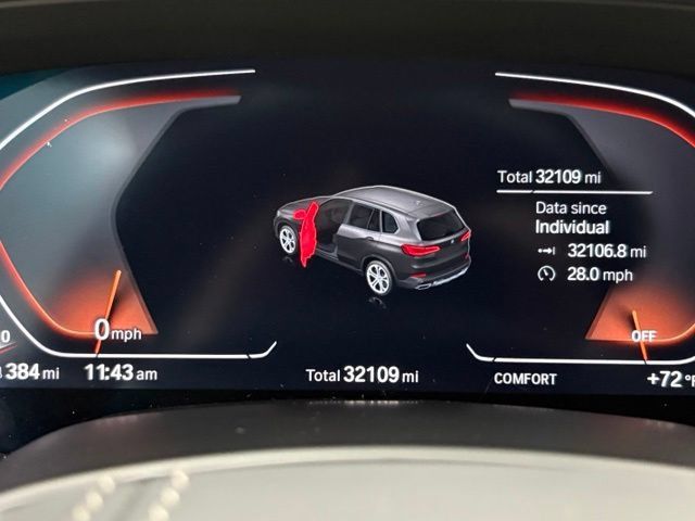 Used 2022 BMW X5 xDrive40i w/ Premium Package AWD/4WD image 30