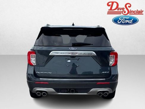 Used 2023 Ford Explorer Platinum w/ Technology Package image 8