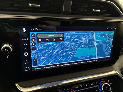 Certified 2024 GMC Sierra 1500 Denali w/ Technology Package AWD/4WD image 26