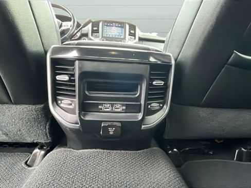 Used 2021 RAM 3500 Laramie w/ Night Edition image 27