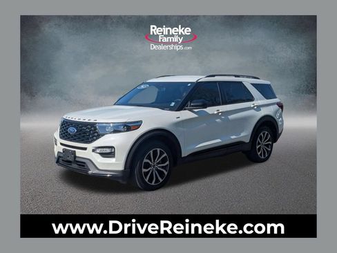 Used 2023 Ford Explorer ST-Line w/ Class IV Trailer Tow Package AWD/4WD image 1