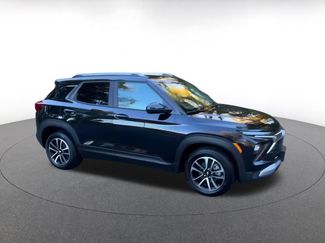 Used 2025 Chevrolet TrailBlazer LT video 2