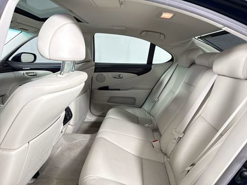 Used 2009 Lexus LS 460 AWD image 23