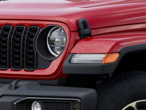 New 2025 Jeep Gladiator Sport image 11