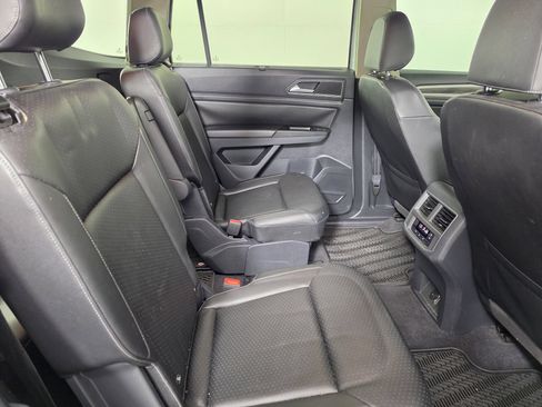 Used 2019 Volkswagen Atlas SE FWD image 37
