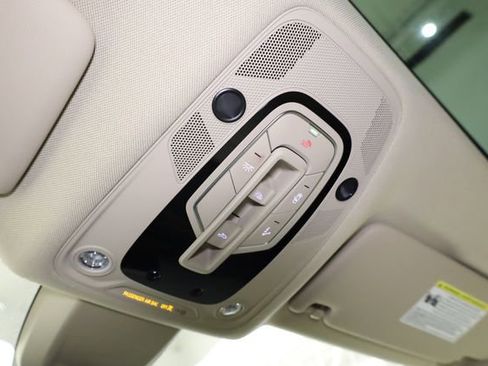 Used 2022 Audi Q5 2.0T Premium image 24