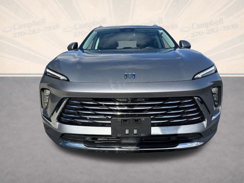 Used 2025 Buick Envision Preferred image 9