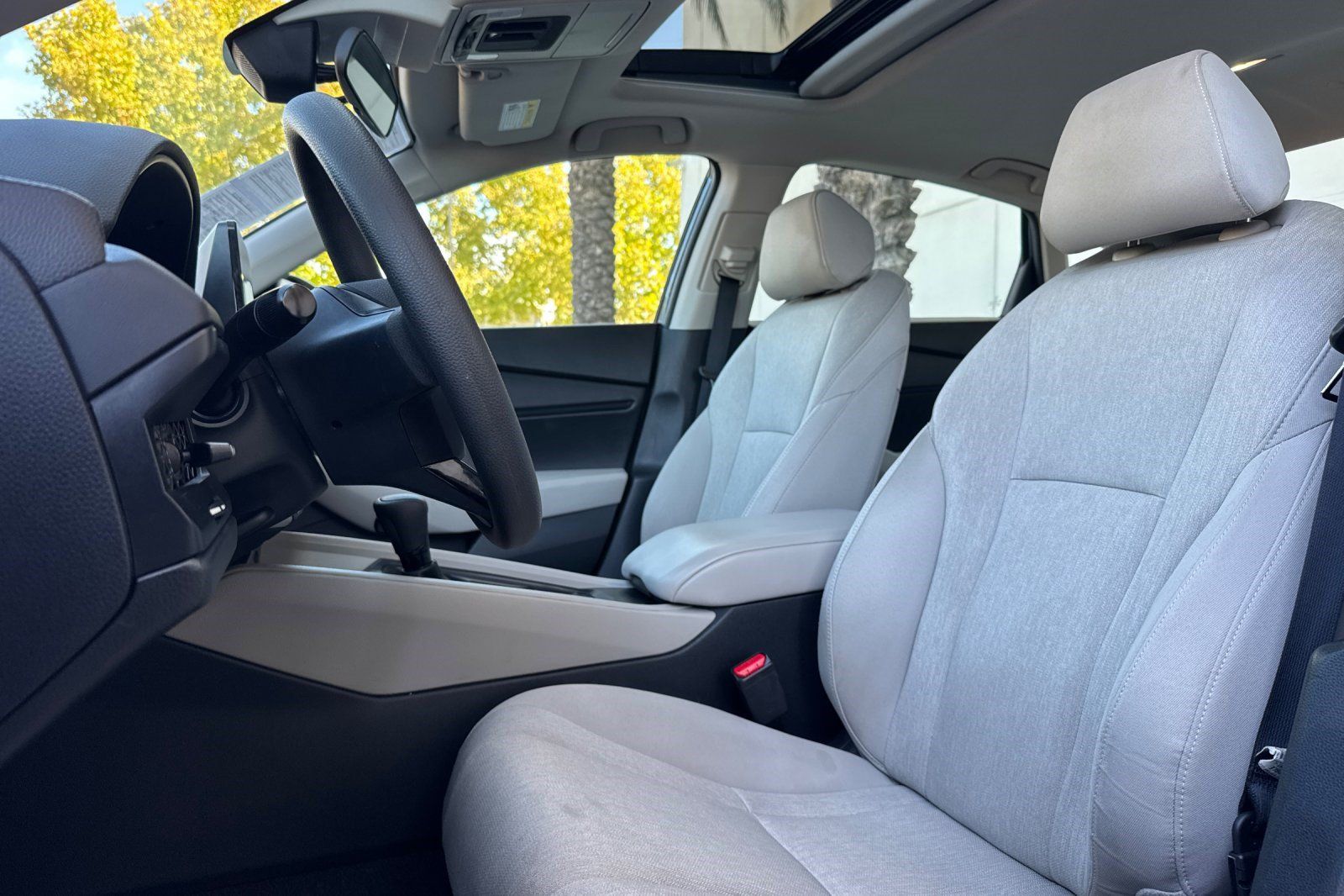 Used 2024 Honda Accord EX image 5