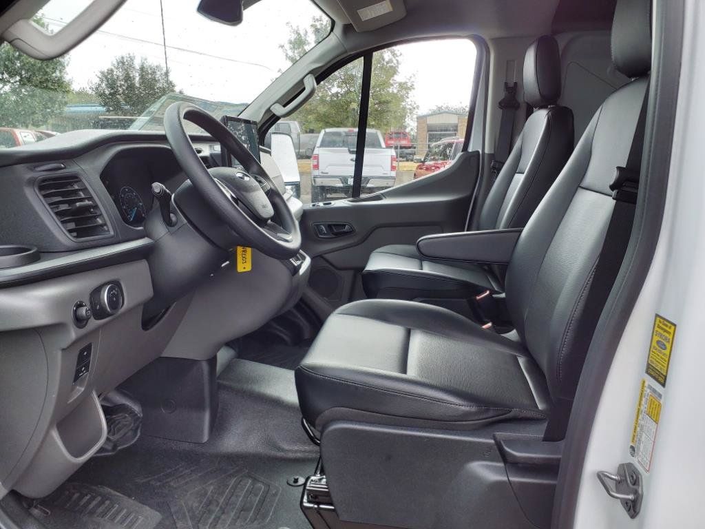 Used 2024 Ford Transit 150 Low Roof w/ Load Area Protection Package RWD image 6