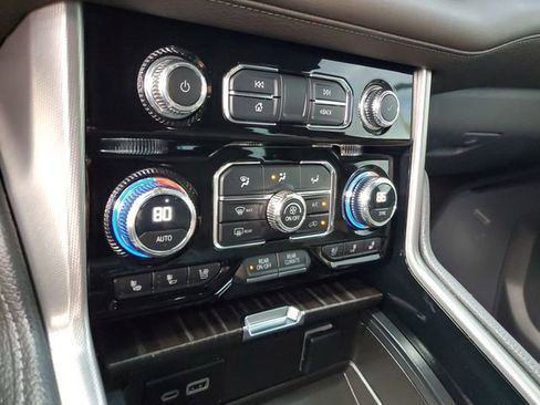 Used 2023 GMC Yukon Denali image 22