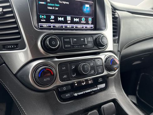 Used 2020 Chevrolet Tahoe LS w/ Max Trailering Package AWD/4WD image 17