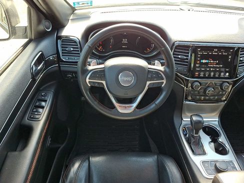 Used 2020 Jeep Grand Cherokee Trailhawk w/ Trailhawk Luxury Group AWD/4WD image 12