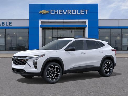 New 2026 Chevrolet Trax RS image 2
