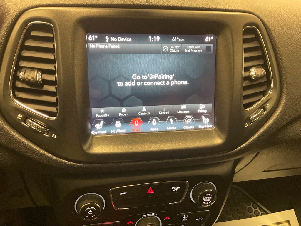 Used 2018 Jeep Compass Trailhawk w/ Navigation Group AWD/4WD image 21