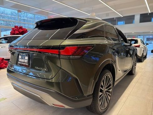 New 2026 Lexus RX 450h 450h+ Luxury image 5
