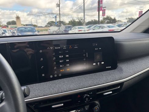 Used 2026 Nissan Kicks SV w/ Cold Weather Package AWD/4WD image 19