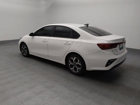 Used 2019 Kia Forte LXS FWD image 2