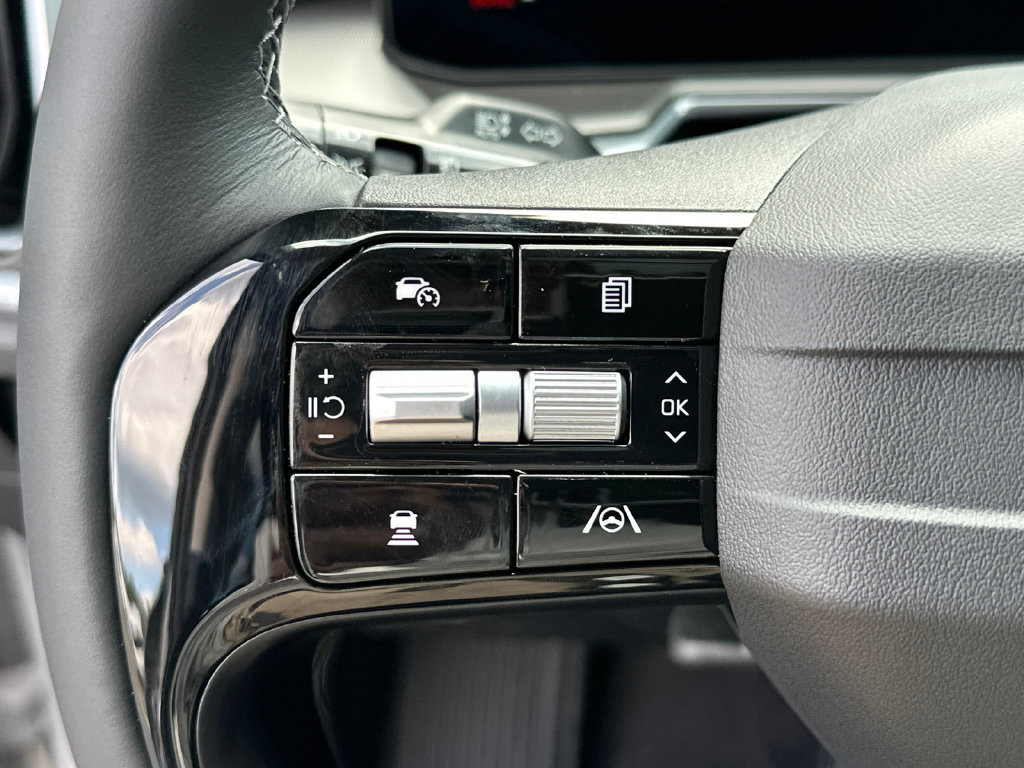 New 2026 Kia Sorento SX FWD image 26