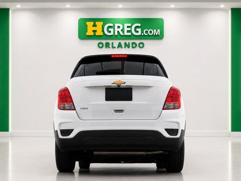 Used 2019 Chevrolet Trax LS FWD image 7